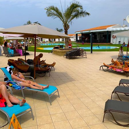 Ocean Breeze And Seaview Resort Адехе Екстер'єр фото